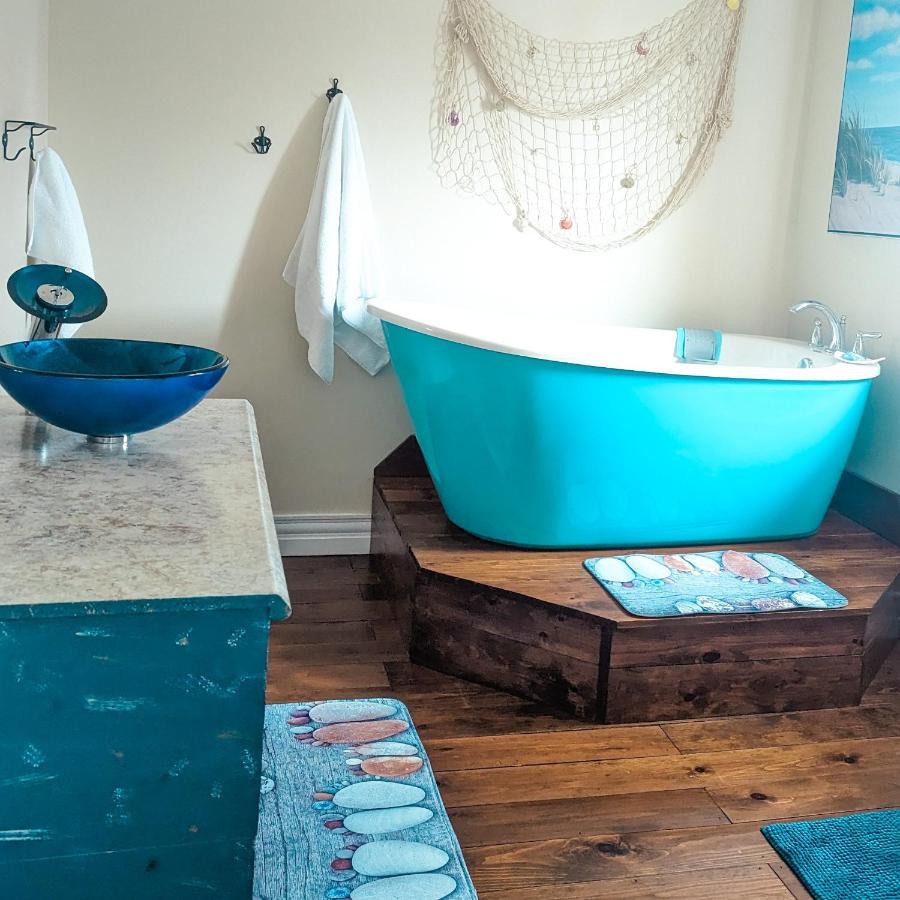 The Turnip Bed And Breakfast Parson's Pond Экстерьер фото