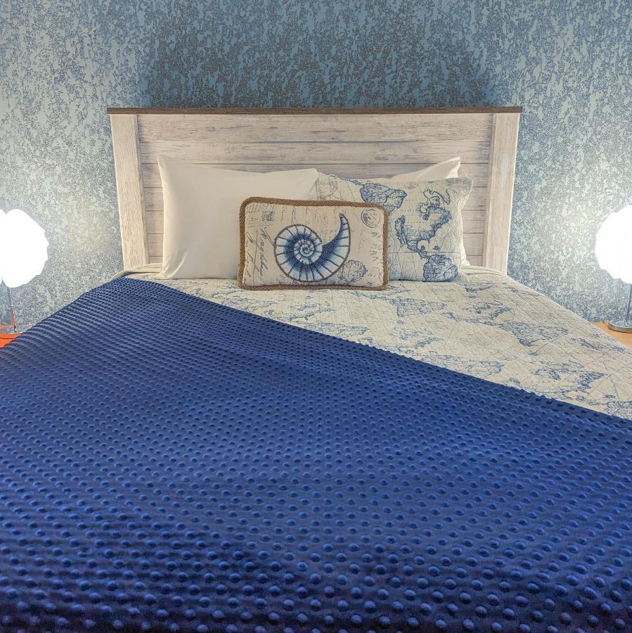 The Turnip Bed And Breakfast Parson's Pond Экстерьер фото
